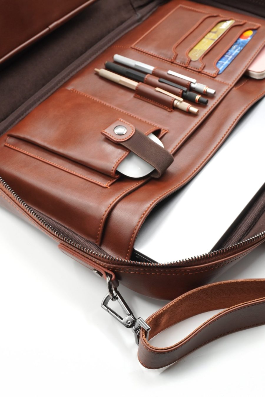 DSC02007.jpg Kahverengi 16 inç Askılı Laptop Organizer & Evrak Çantası